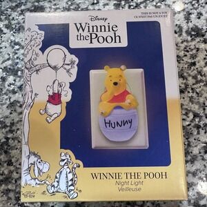 New Disney Winnie the Pooh Hunny Pot‎ Night Light Dusk to Dawn Sensor Ukonic